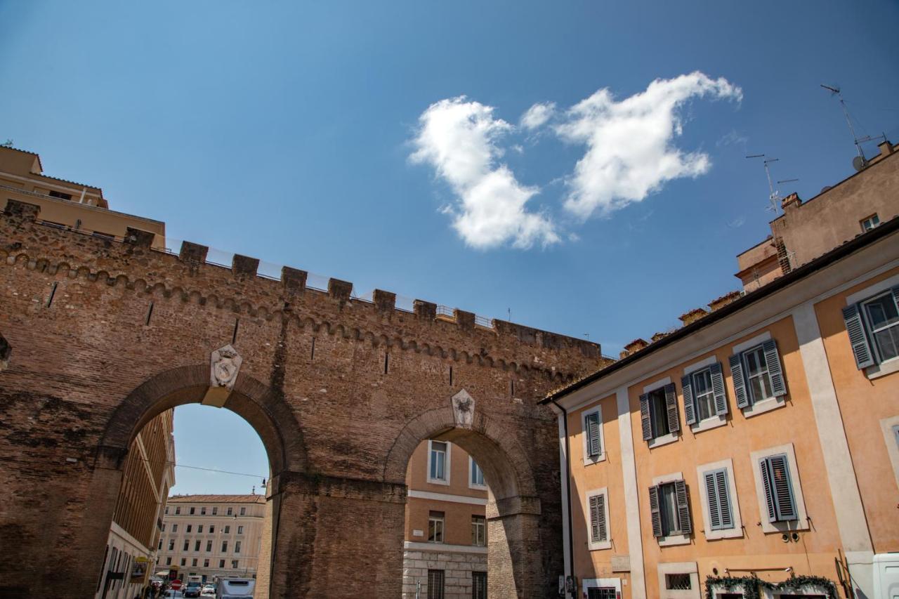 Porta Castello Rome